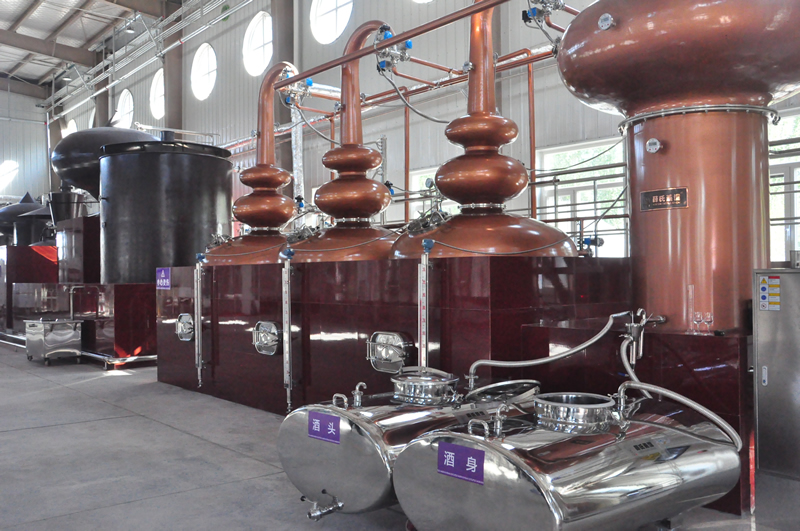 寧夏白蘭地產業新篇章 西北最大基酒蒸餾項目投產，賦能葡萄酒加工全產業鏈